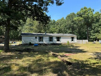 1601 Kelems Ct, Niles, MI 49120