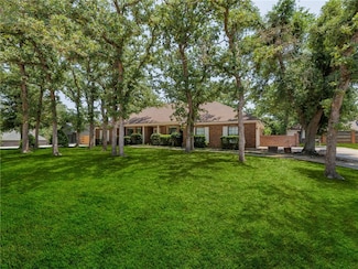 2001 Skyles Rd, Rockdale, TX 76567