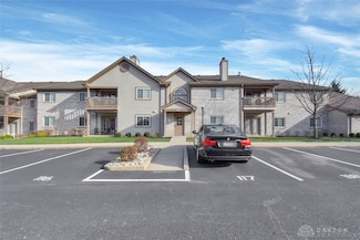 1740 Piper Ln, Dayton, OH 45440