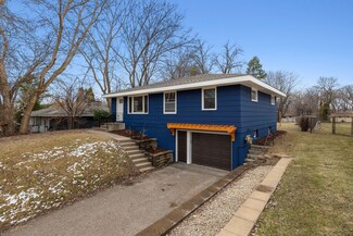 1517 Aquila Ave N, Golden Valley, MN 55427