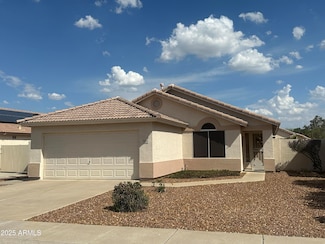 8025 W Salter Dr, Peoria, AZ 85382