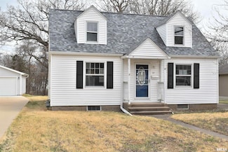 37 Blackhawk Hills Dr, Rock Island, IL 61201