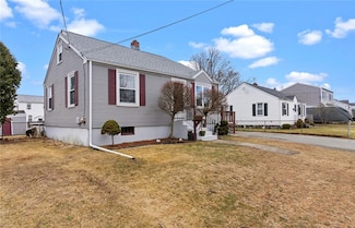 56 Sterling St, East Providence, RI 02914