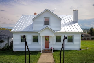 52 Mountain View Dr, Verona, VA 24482