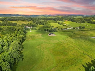1114 Matt Baker Rd, London, KY 40744