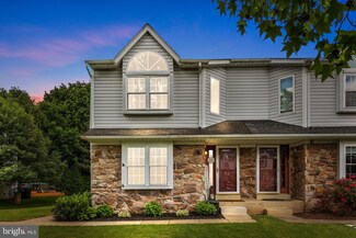 31 Pearl Dr, Doylestown, PA 18901