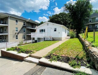 549 Willow St, Woonsocket, RI 02895
