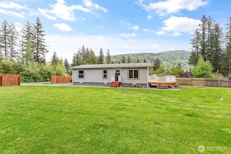 6241 Laurel Place, Maple Falls, WA 98266