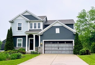 1345 S Elm Grove Rd, Brookfield, WI 53005