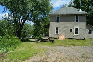 401 W Broadway, Rock Springs, WI 53961