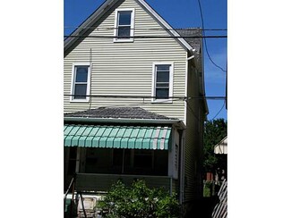 132 Middle Ave, Wilmerding, PA 15148
