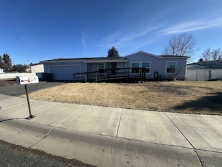 4734 Cleveland Ave, Klamath Falls, OR 97601