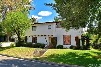 1710 La Cresta Dr, Pasadena, CA 91103