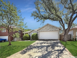9814 Diamond Cliff Dr, Helotes, TX 78023