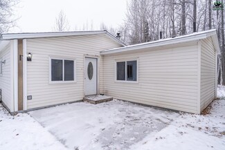 2422 Bradway Rd, North Pole, AK 99705