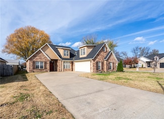 1410 Ezekiel Ct, Siloam Springs, AR 72761