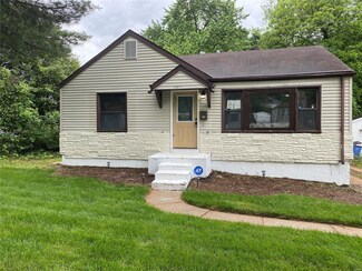 6305 Everett Dr, Saint Louis, MO 63134