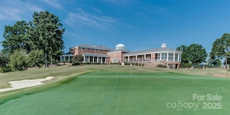 17818 River Ford Dr, Davidson, NC 28036