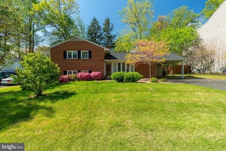 5408 Juliet St, Springfield, VA 22151