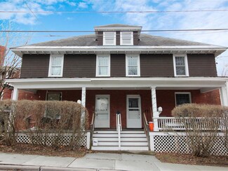 15 & 17 Adsit Ct, Burlington, VT 05401