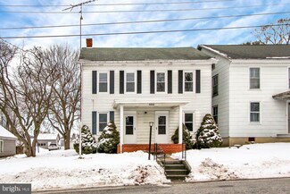 5800 N Church St, Glen Rock, PA 17327