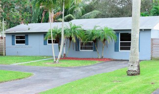 1720 SW 4th St, Fort Lauderdale, FL 33312