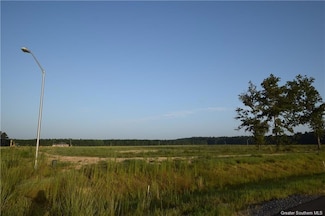 2653 White Rose Ln, Lake Charles, LA 70611