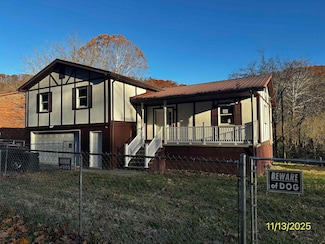 4480 Mcclellan Hwy Unit Route 10, Branchland, WV 25506