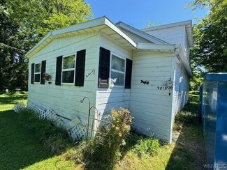 9815 Lake Shore Rd, Angola, NY 14006