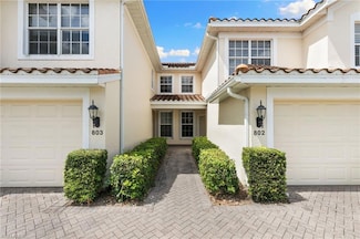 1335 Henley St Unit 802, Naples, FL 34105