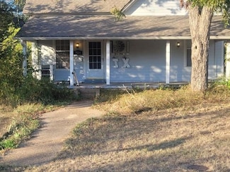 701 S Jackson St, Mc Gregor, TX 76657