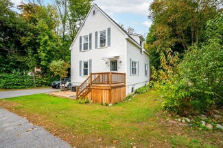 33 Brown St, Westbrook, ME 04092