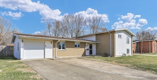 317 Naples Dr, Rantoul, IL 61866
