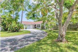 226 W Norfolk Rd, Jupiter, FL 33469