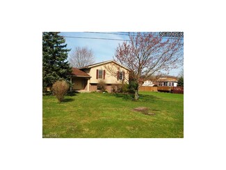 3940 Abbe Rd, Sheffield Village, OH 44054