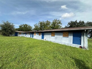 202 Jefferson Dr, Haines City, FL 33844