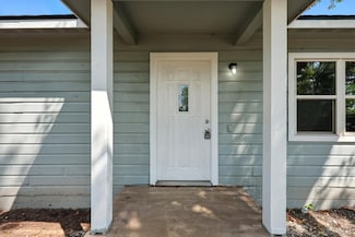 204 W Boyd St, Bonham, TX 75418