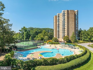 5904 Mount Eagle Dr Unit 1509, Alexandria, VA 22303