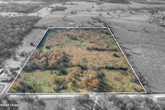 21214 Raccoon Rd, Stella, MO 64867