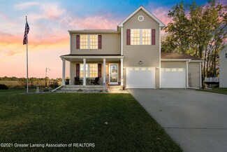 151 Lake Ridge Dr, Mason, MI 48854
