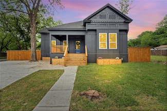 902 N 10th St, Waco, TX 76707