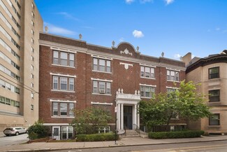 125 Park St Unit 6, Brookline, MA 02446