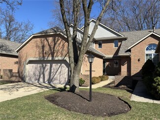 412 Sherbrook Cir NE Unit 412, North Canton, OH 44720
