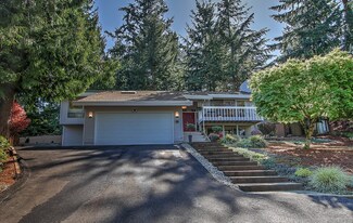 40 Mt Pilchuck Ave NW, Issaquah, WA 98027