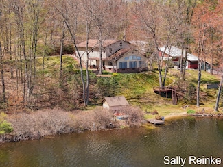 16972 James Dr, Big Rapids, MI 49307