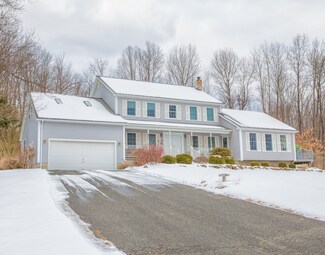 3 Secluded Ridge, Southwick, MA 01077