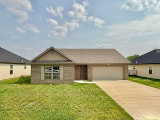 402 Mallard Cir, Chandler, IN 47610