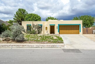 2242 Cimarron Dr, Las Cruces, NM 88011
