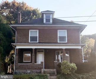 2622 Perkiomen Ave, Reading, PA 19606