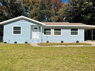 1331 NE 14th St, Ocala, FL 34470